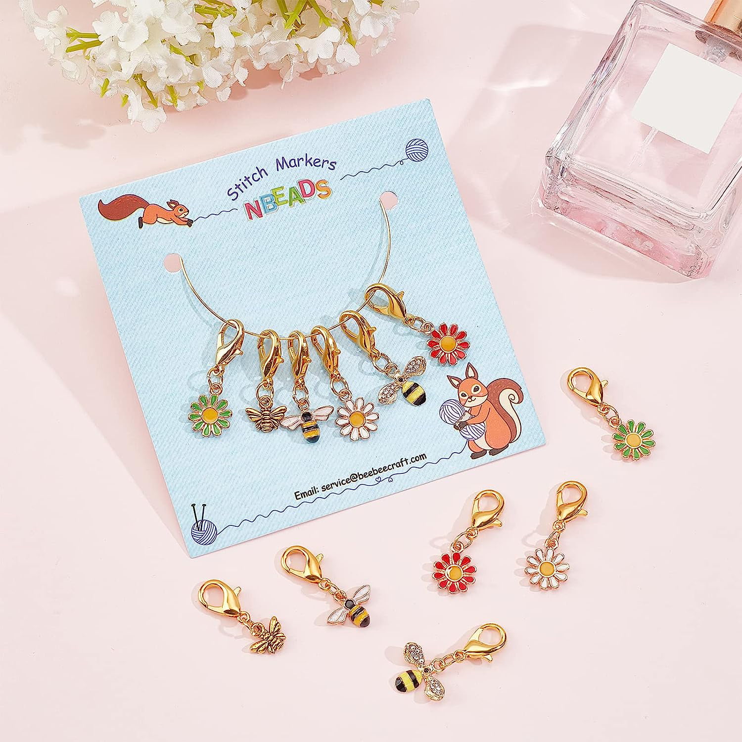 Wholesale SUNNYCLUE 1 Box 30Pcs Stitch Markers Crochet Stitch Marker Daisy  Flower Charms Pearl Beads Zipper Pull Clip On Removable Lobster Claw Clasp  Charm Locking Knitting Markers for Weaving Sewing Quilting 
