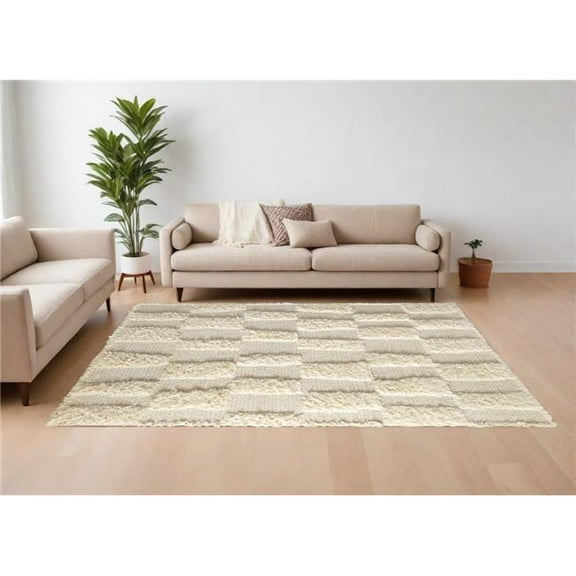 HomeRoots 566542 9 x 13 ft. Wool Geometric Hand Woven Rectangle Area Rug, Ivory