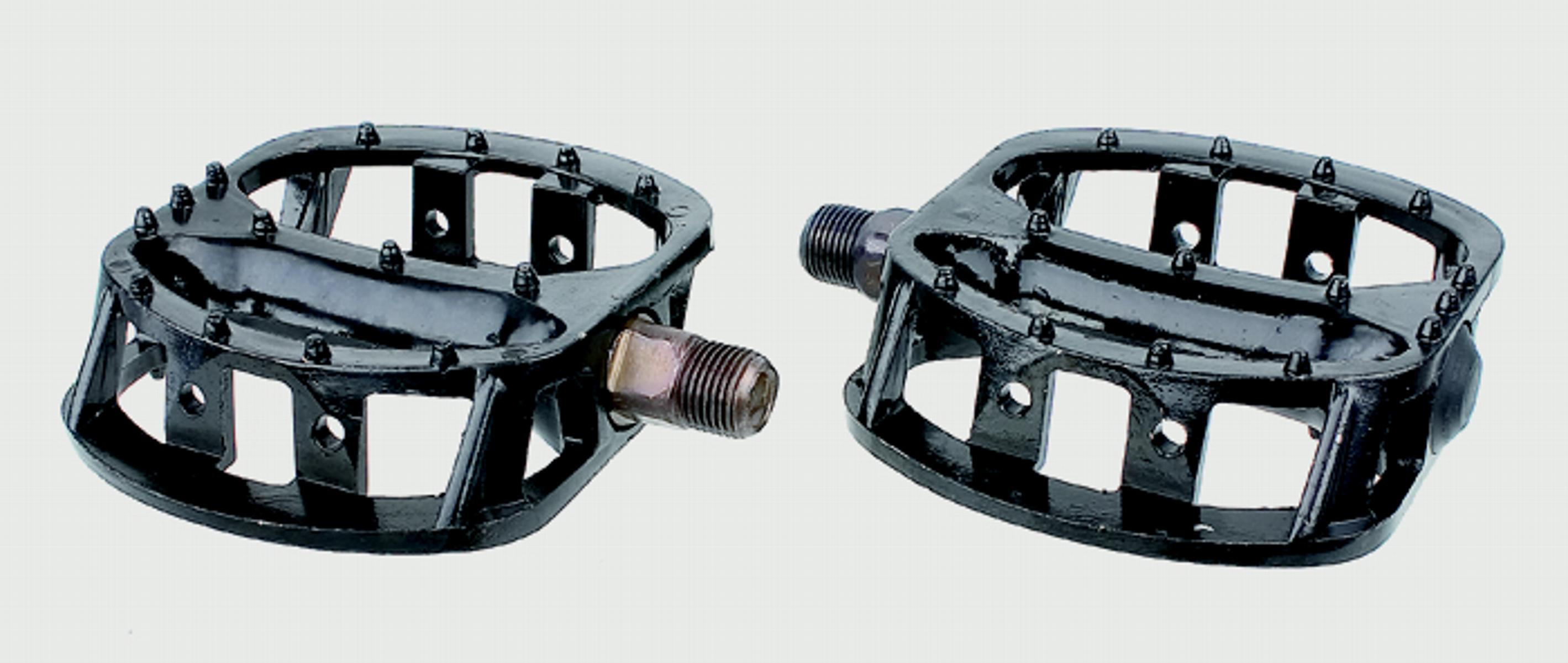 replacement bike pedals walmart