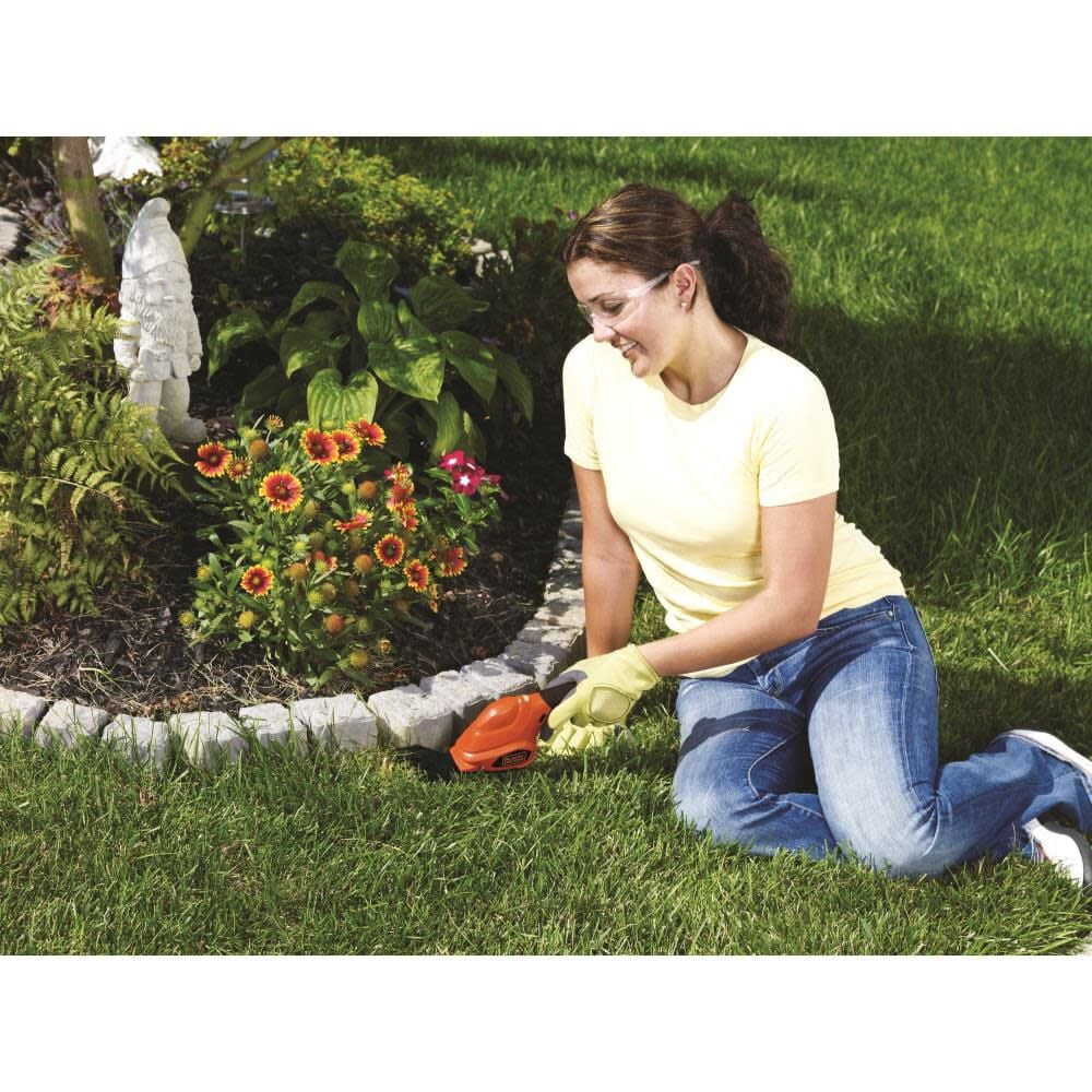 BLACK+DECKER Shrub Trimmer/Grass Shear Combo GSL35 Cordless - 3.6V Battery - 2 Piece