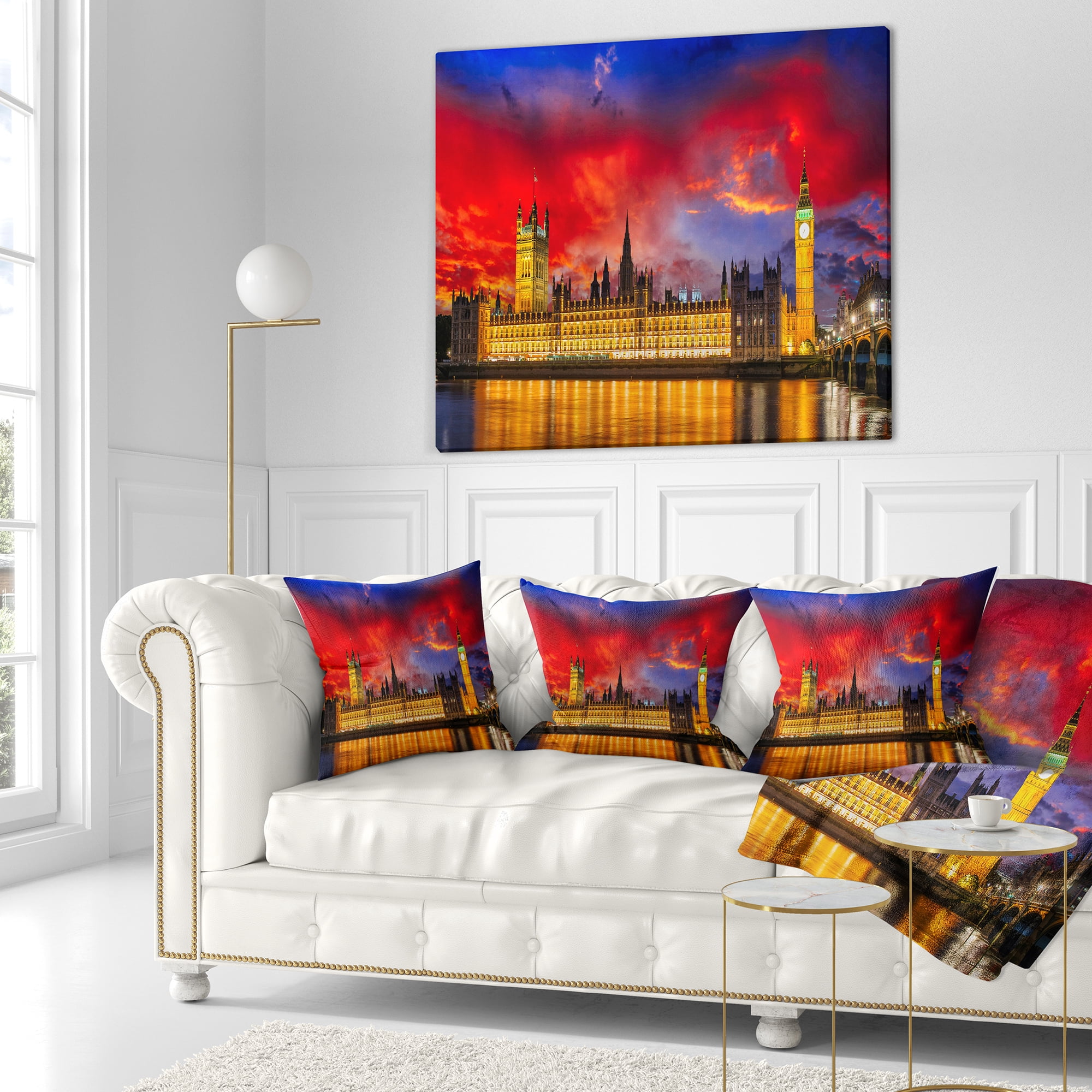 Designart House of Parliament at River Thames - Modern Cityscape Throw Pillow - 18x18