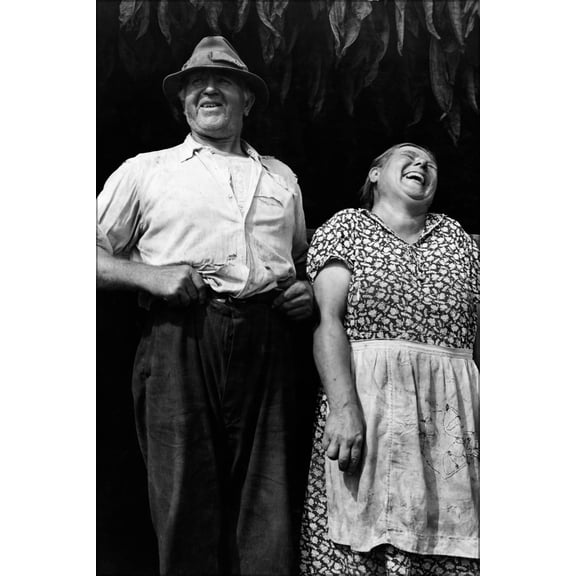 24"x36" Gallery Poster, Jack Delano, Tobacco famers near Windsor Locks, Conn., 1940