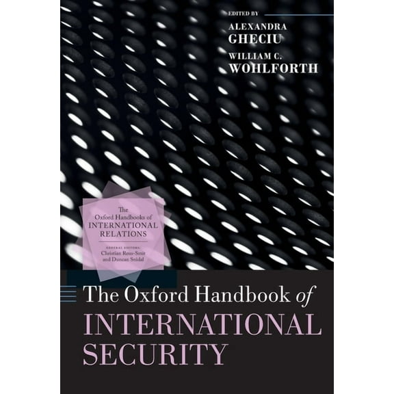 The Oxford Handbook of International Security, (Paperback)