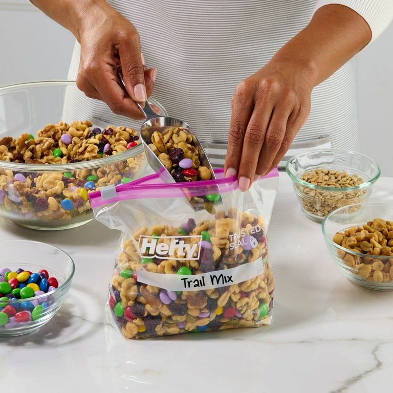 Hefty Slider Kitchen Storage Bags, Quart Size, 50 Count