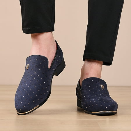 

Men‘s Casual Pointed Toe Loafer Shoes With Metal Tiger Decor