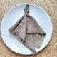 thumbnail image 1 of Nvzi Servilletas de tela de 16,53 x 16,53 pulgadas, juego de 4, servilletas de gasa de lino con flecos, servilletas suaves con flecos reutilizables para cenas, fiestas, Navidad, bodas (marrón), 1 of 4