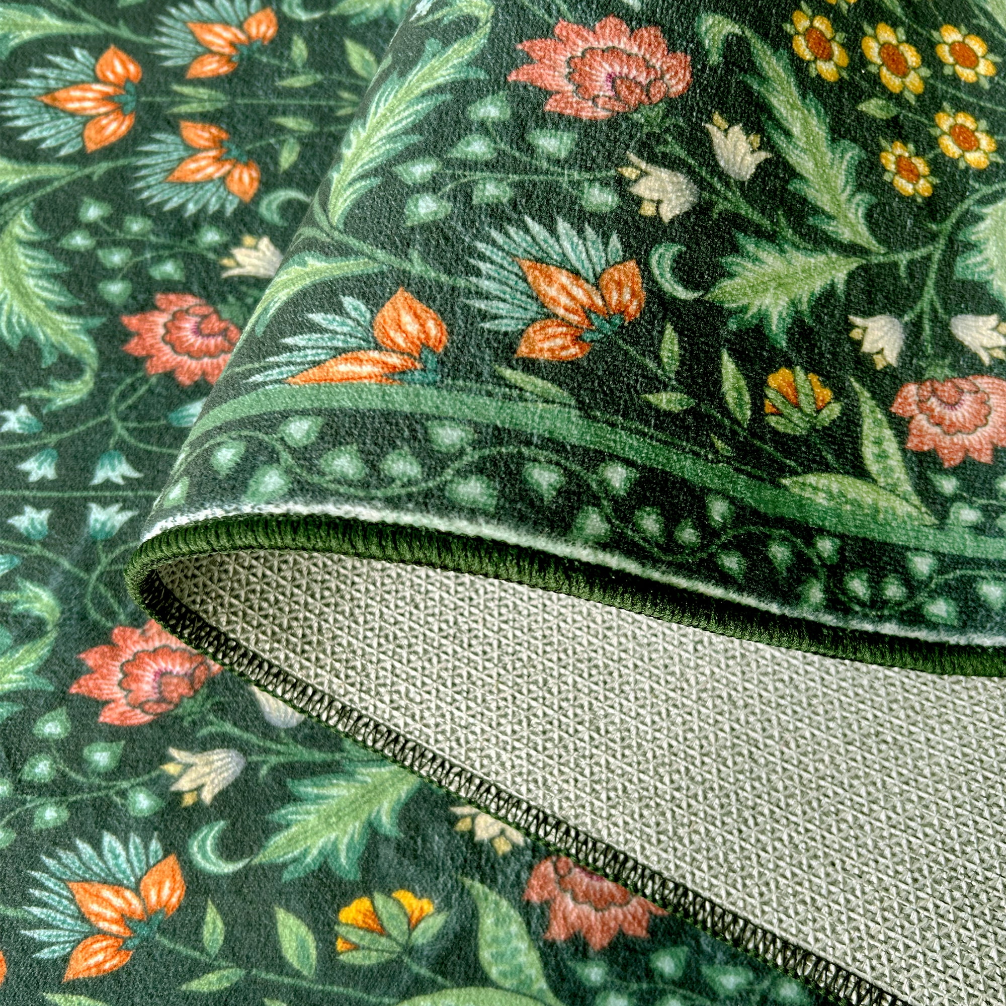 ARJINCUTE Spring Blooms Vintage Green Area Rugs 5' x 7', Soft Touch, Non Slip, Low Pile, Machine Washable, Foldable