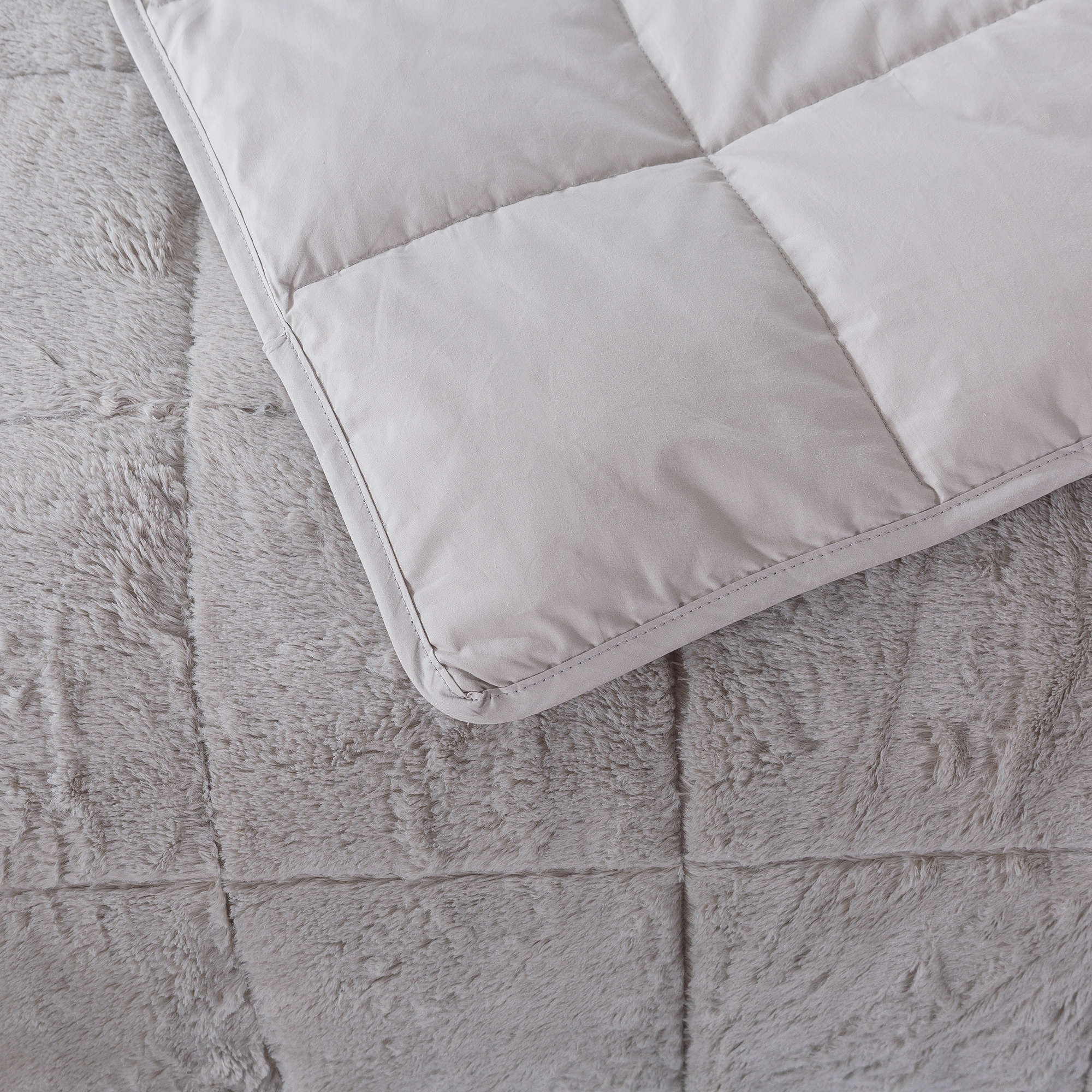 Cozy Down Blanket - Reversible&nbsp;- Glacier Grey - King