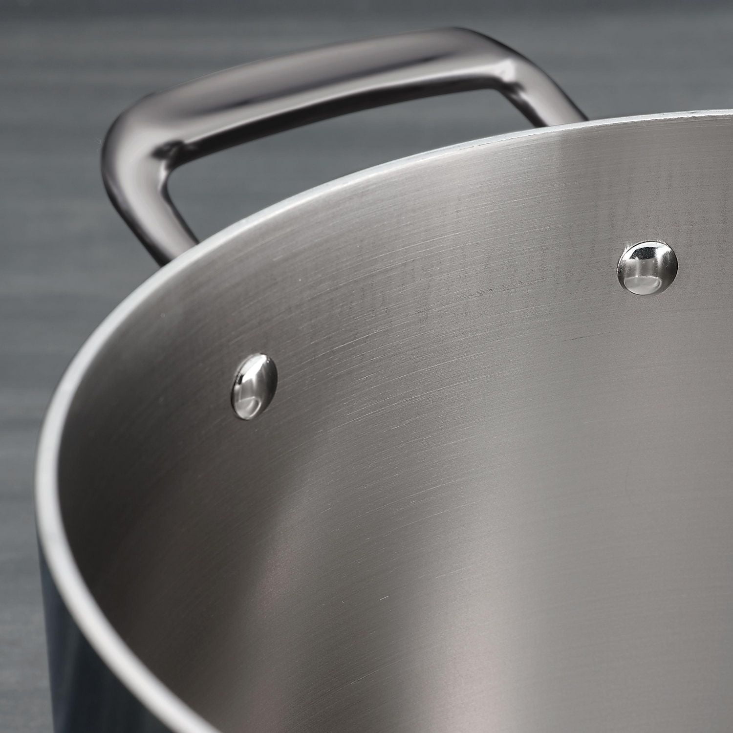 Tramontina Tri-Ply Clad 5 Qt Stainless Steel Covered Dutch Oven