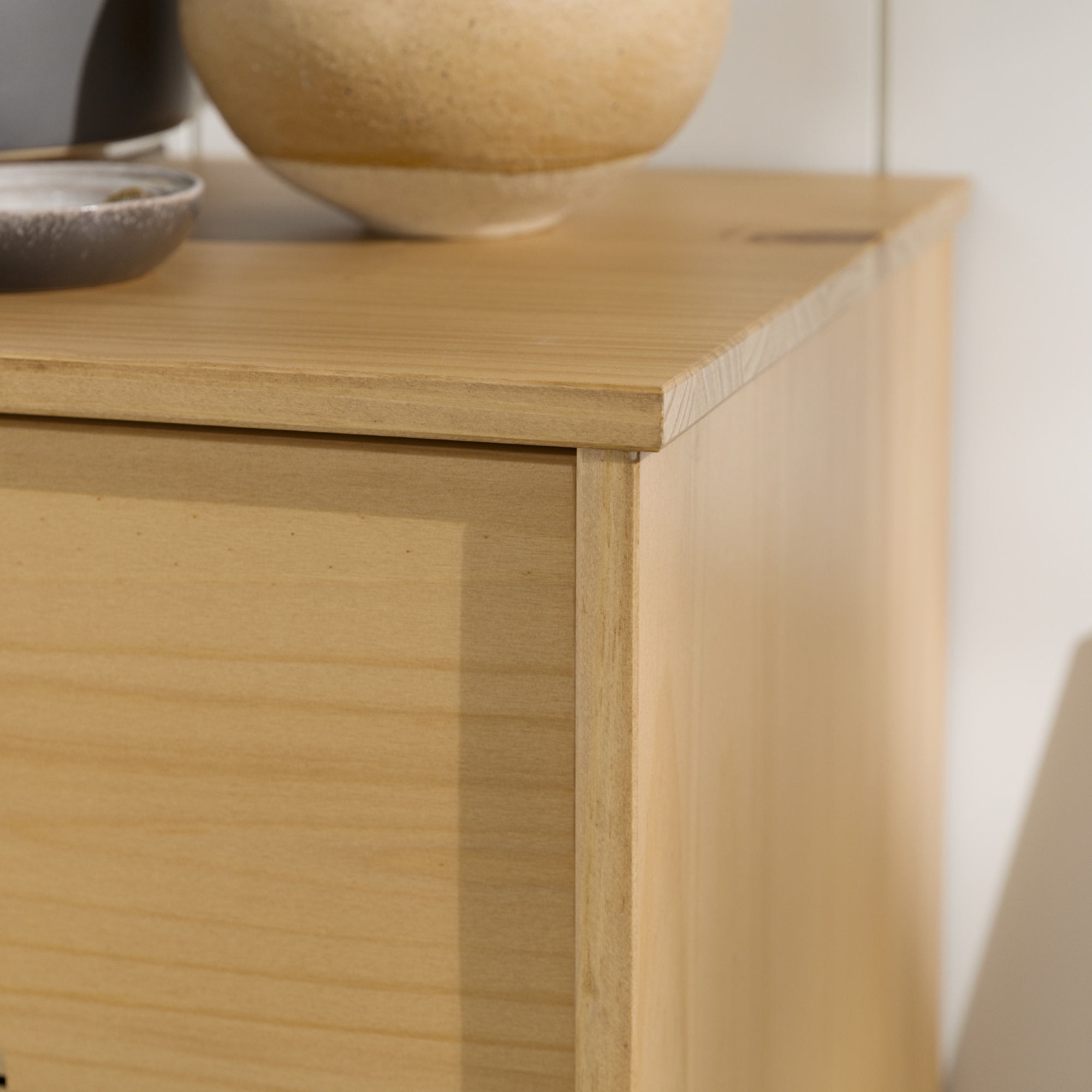 Walker Edison 24” Mid-Century Modern Groove Handle Solid Wood Nightstand, Natural Pine