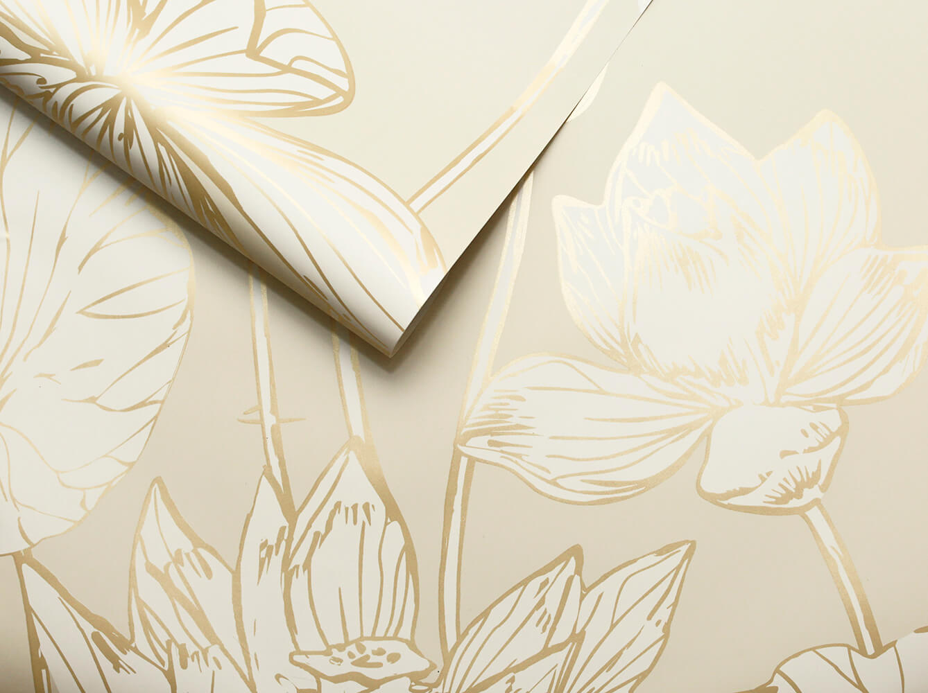 NextWall Lotus Floral Peel and Stick Wallpaper