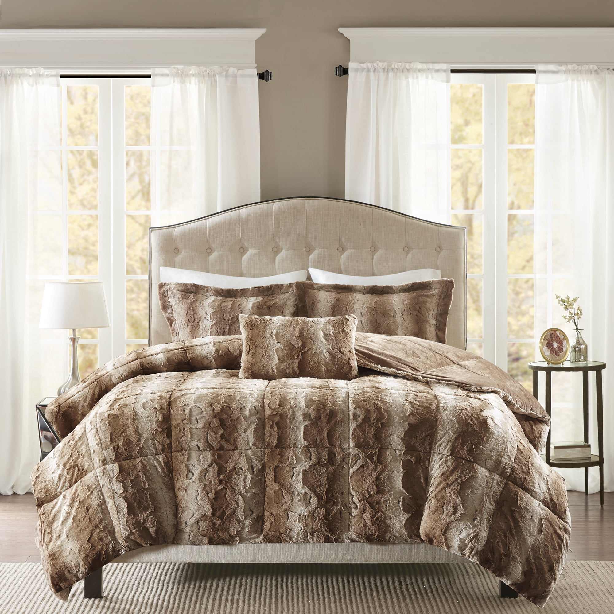 Madison Park Zuri 4PC Faux Fur Comforter Set, King - Tan, Adult, All-Season