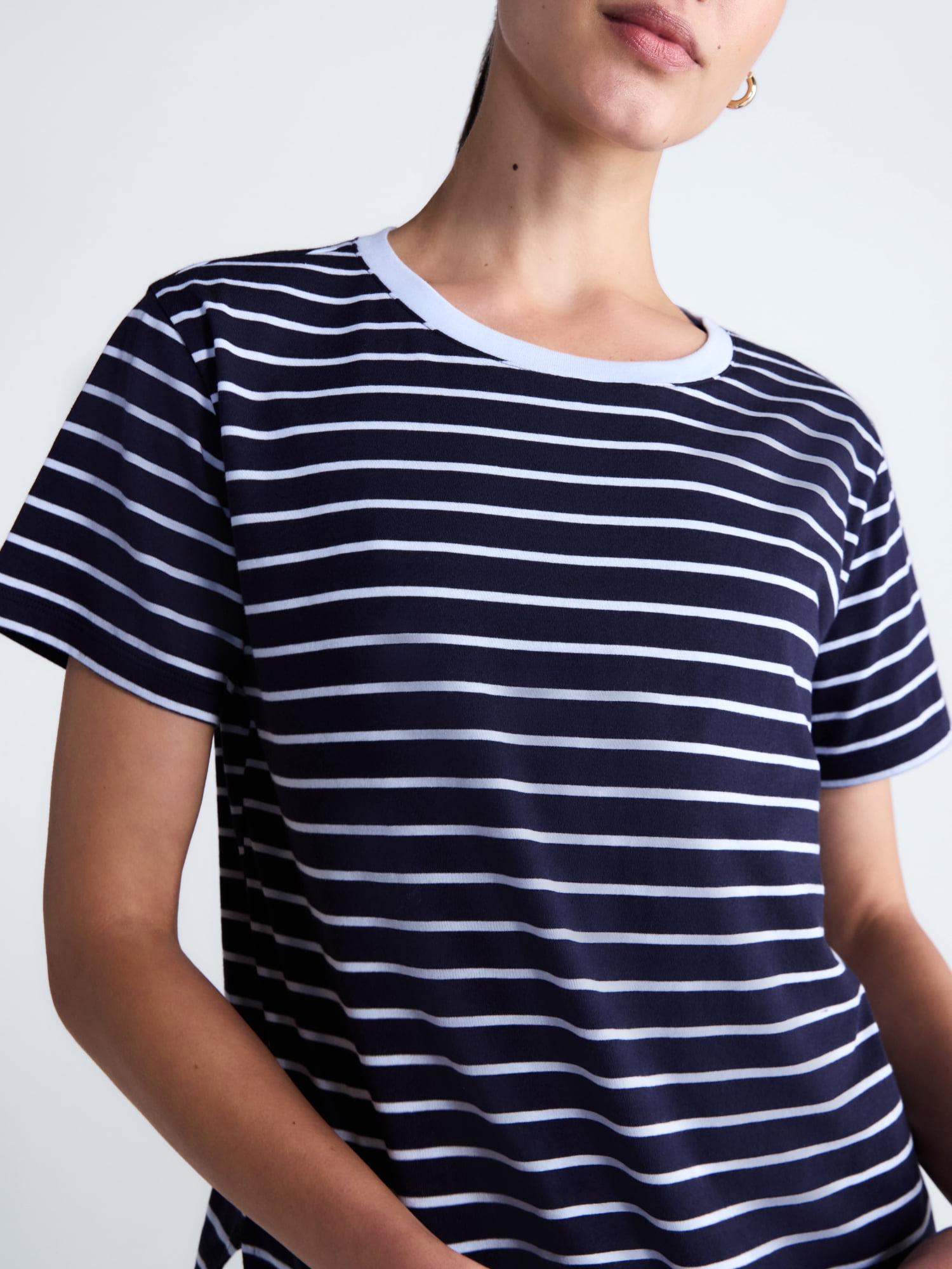 Free Assembly Women's and Women's Plus Cotton Cropped Boxy Tee with Short Sleeves, Sizes XS-4X