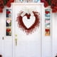 thumbnail image 5 of Corona de corazón para San Valentín, artificial, romántica, para colgar en la pared, 17 pulgadas, regalo Rojo, 5 of 7