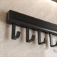 thumbnail image 2 of Perchero de Cocina con 8 , Perchas Montadas en la Pared, Estante, Cuchara, Pala, Tabla de Cortar, Organizador, Accesorios de Cocina, Negro, 2 of 5