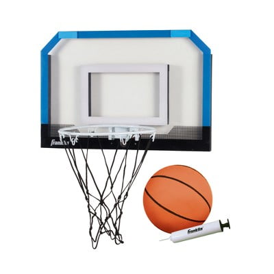 Condition photo showing New/Like New for franklin sports pro hoops basketball