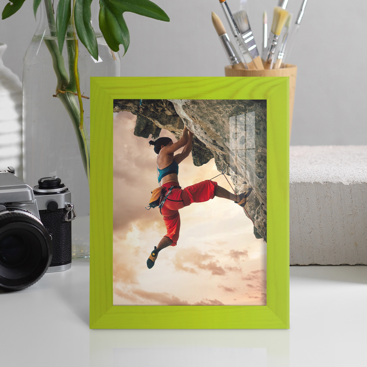 6x8 Wood Grain Picture Frame - Avocado