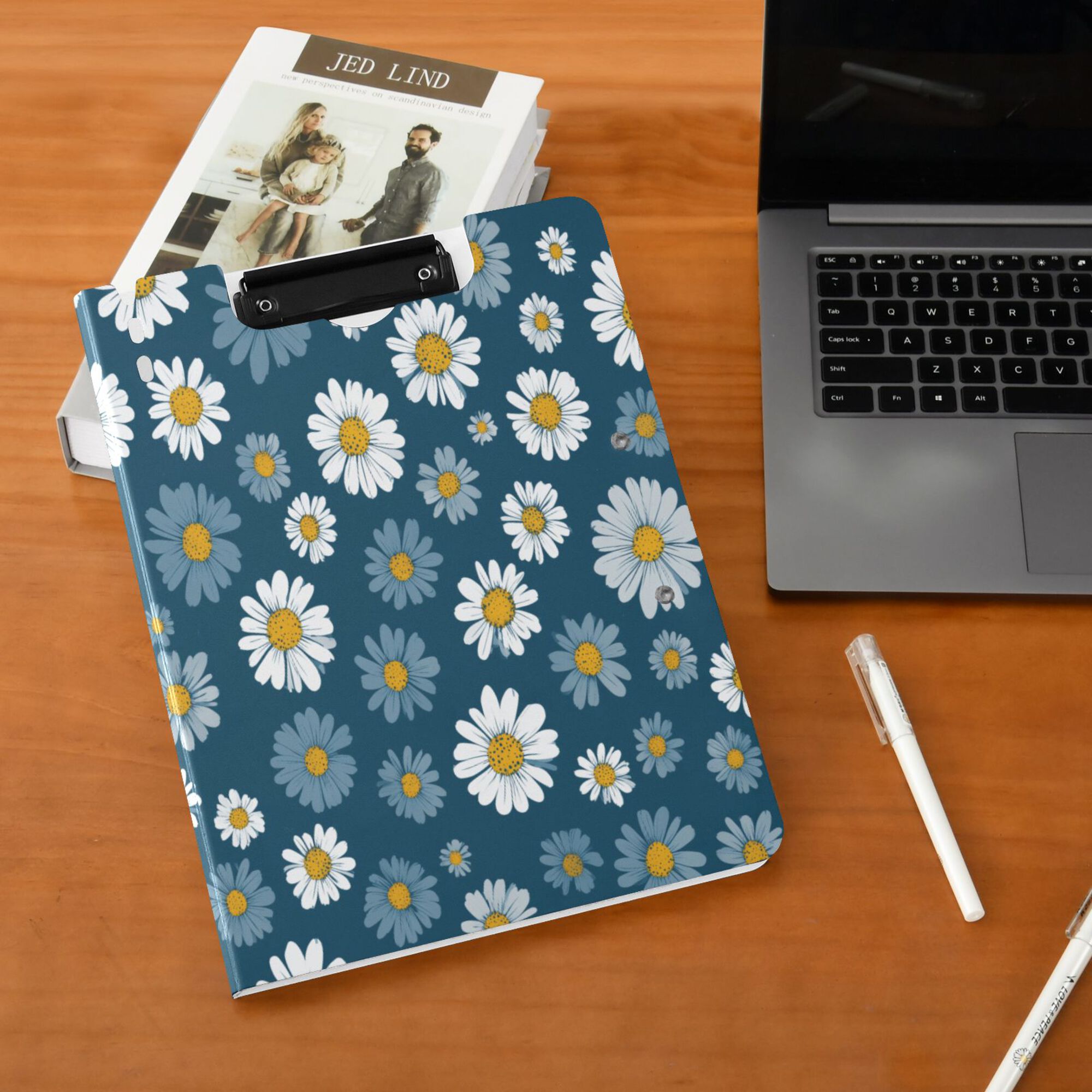 FORMRS A4 Clipboard Folder with Pen Holder Horizontal Foldable School Office Binder, Green Daisy Pattern