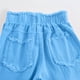 thumbnail image 4 of Conjunto de camiseta sin mangas con cuello en V para niños, top con lazo bordado de color liso y vaqueros desgastados con degradado, conjunto deportivo informal de dos piezas para niños, poliéster, 4 of 7