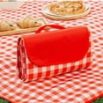 thumbnail image 2 of Tapete Xtellar De Picnic Impermeable Acampar Color Rojo, 2 of 2