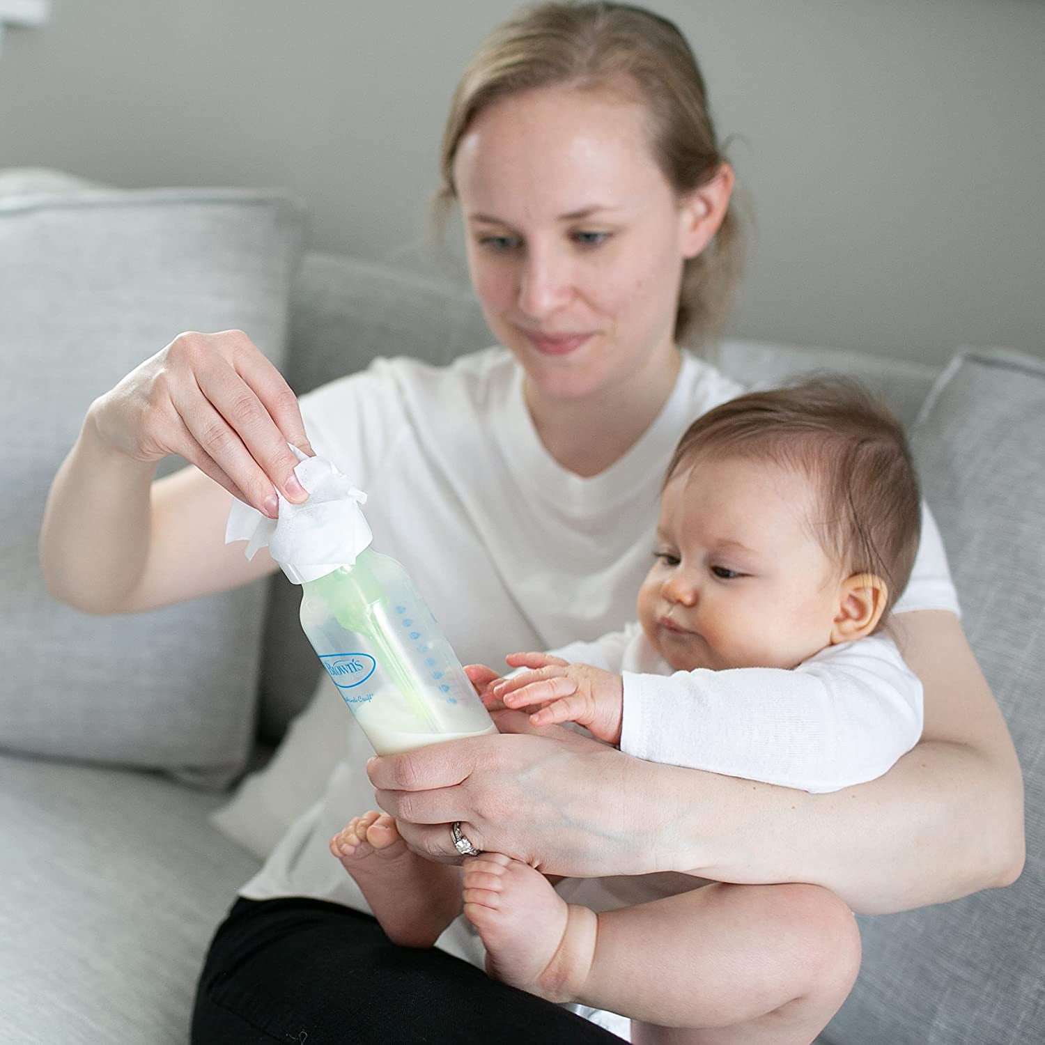 Baby bottle store wipes