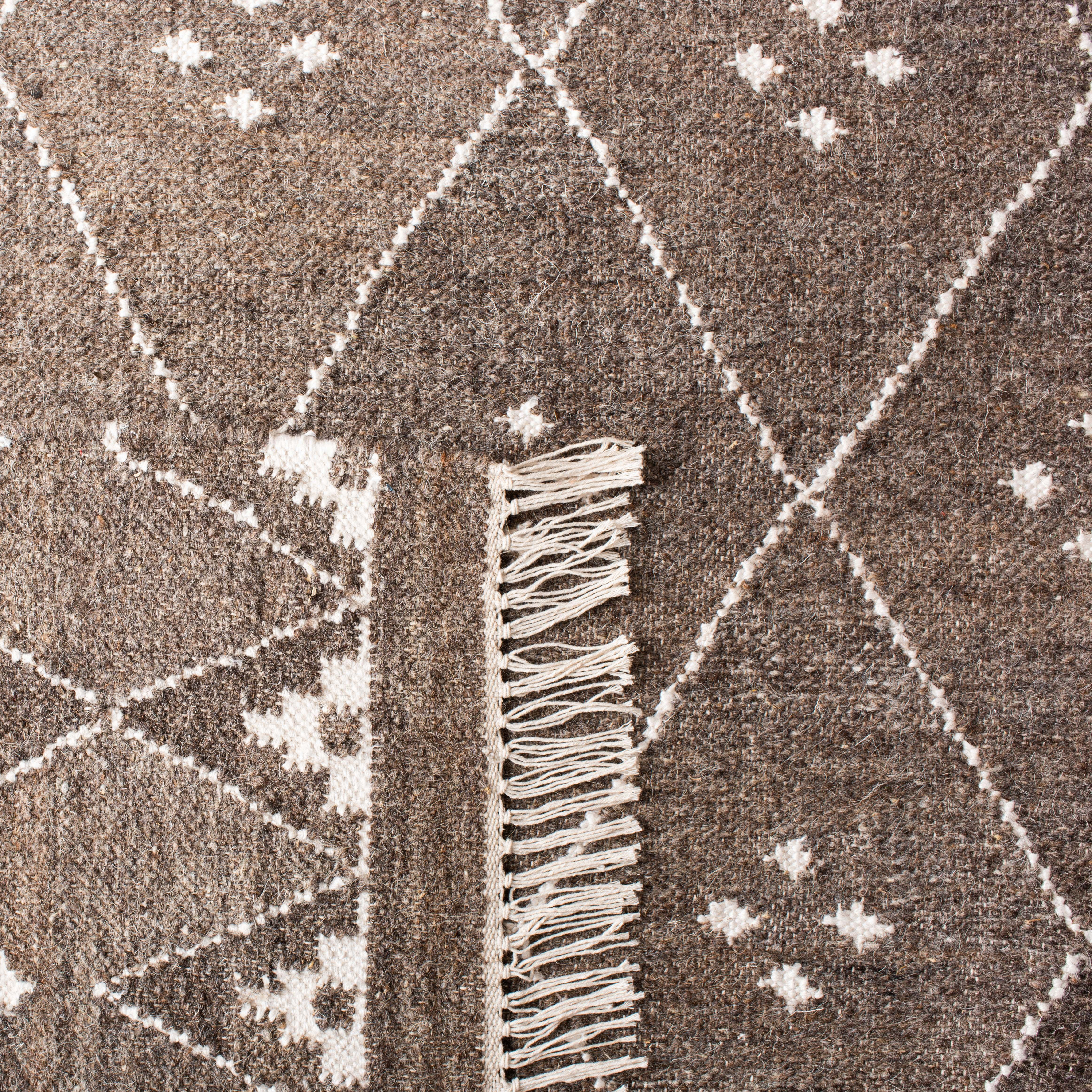 SAFAVIEH Natural Kilim Blaine Geometric Area Rug, Brown/Ivory, 8' x 10'