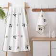 thumbnail image 1 of Toalla de baño bordada Pandas | Toalla grande gruesa de vellón de coral | Poliéster afelpado suave de rápida absorción | Secado rápido | Lindo diseño de panda para adultos y niños | 55,1 x 27,5, 1 of 7