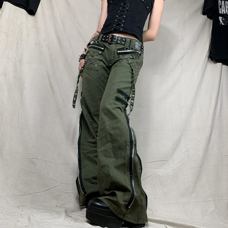 DanceeMangoos Women Harajuku Goth Pants Wide Leg Low Rise Baggy Pants  Grunge Gothic Cargo Pants with Chain Streetwear 