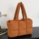 thumbnail image 3 of Bolsa nube Simple bolsas hinchadas estéticas para mujer Color sólido acolchado gran capacidad bolso mano suave en la bolsos a moda, 3 of 9