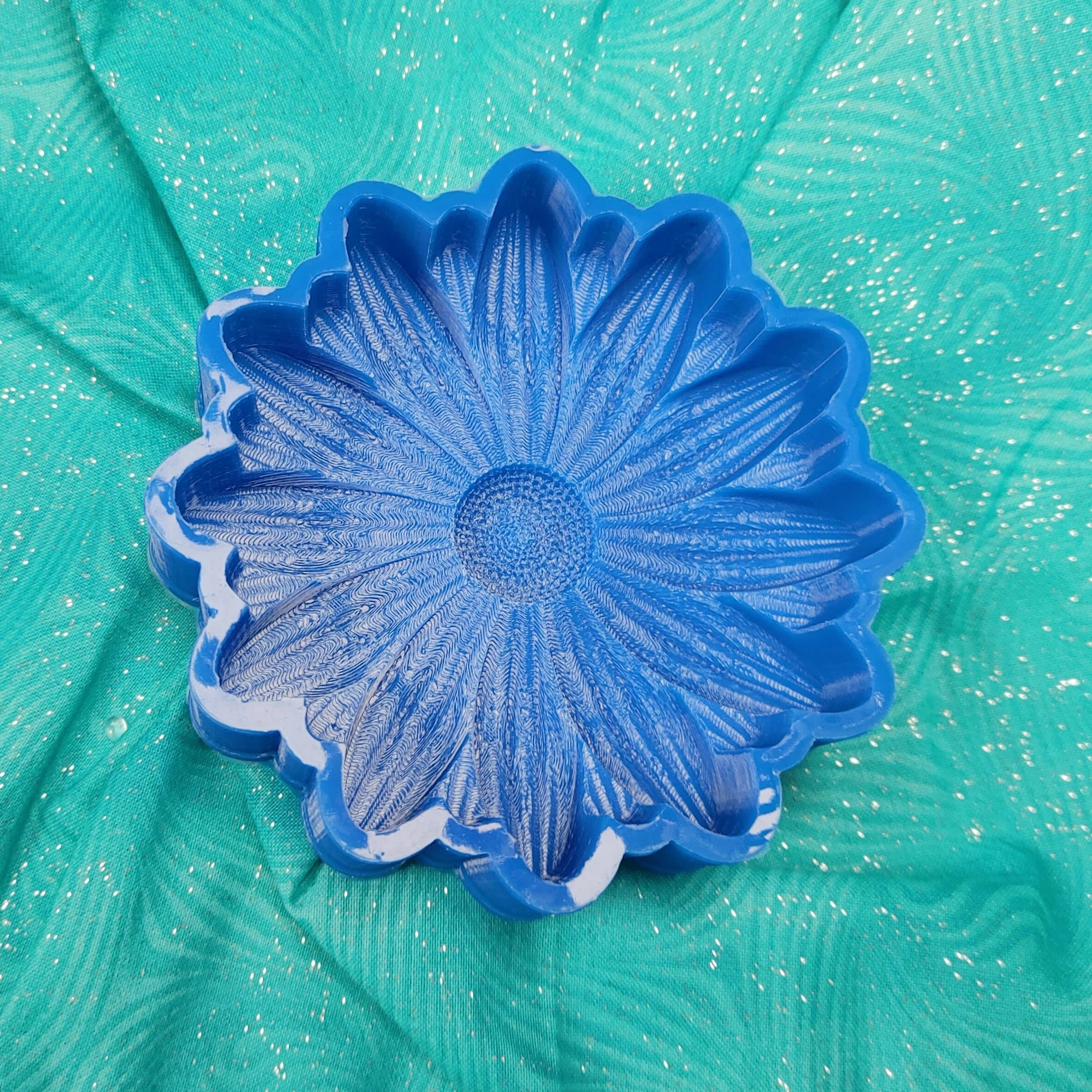 Daisy Silicone Freshie Mold