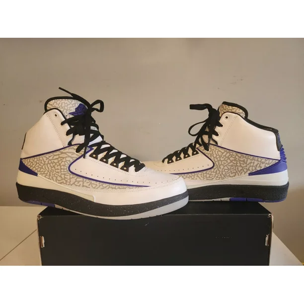 Ni - ke Ni - ke Air Jordan II Retro 2014 Men's Size 12 Concord White Purple 385475-153