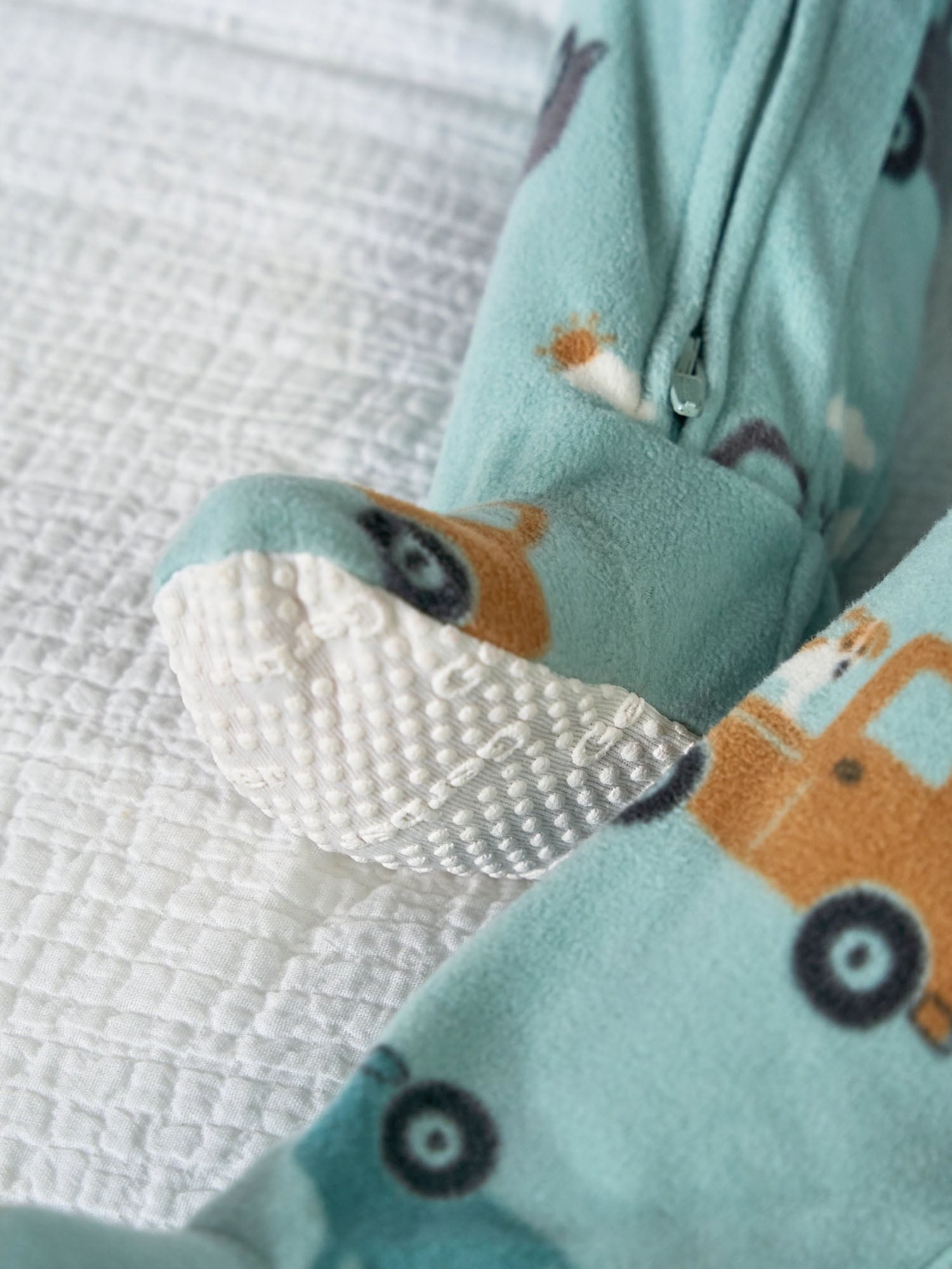 Gerber Baby and Toddler Neutral Microfleece 2-Way Zipper Blanket Sleeper Pajamas, 2-Pack, Sizes 0/3 Months - 5T