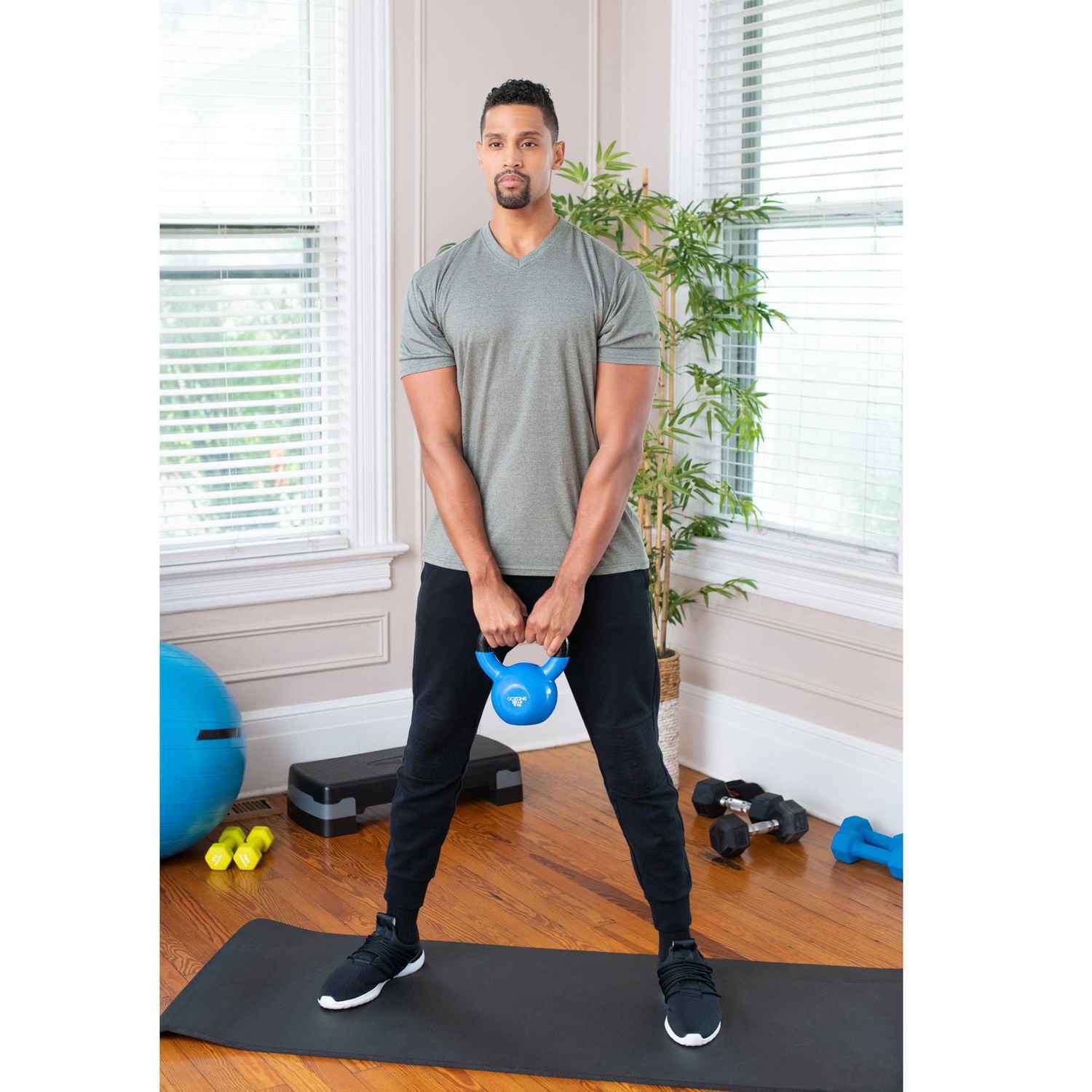 GoZone Vinyl-Dipped Cast Iron Kettlebell, Wide handle design