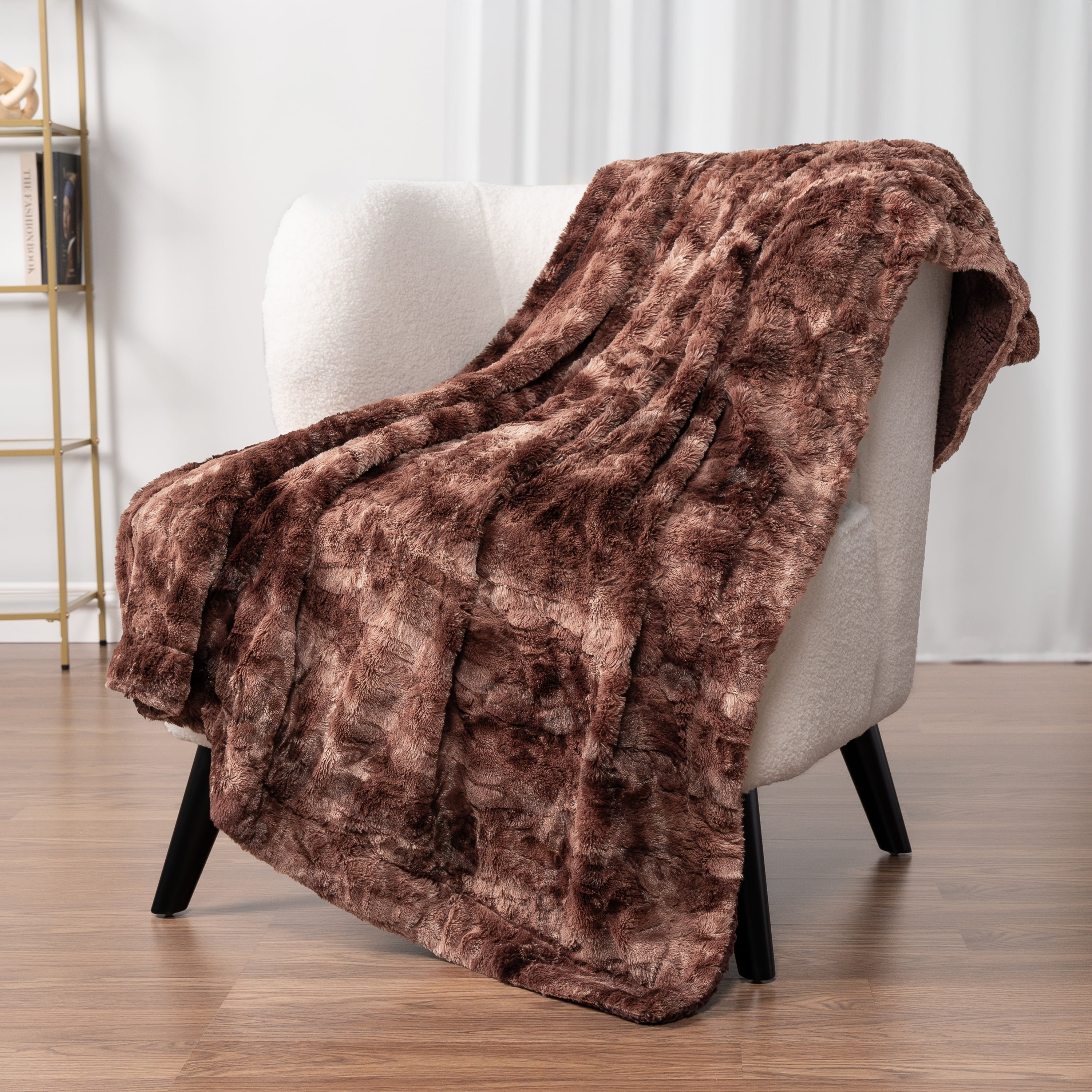 PAVILIA Faux Fur Throw Blanket Tie-Dye Brown, Soft Fuzzy Warm Sherpa Blankets & Throws for Bed, Fluffy Plush Thick Fleece Throw Blanket for Couch Sofa, Reversible Furry Shaggy Blanket, Brown 50x60