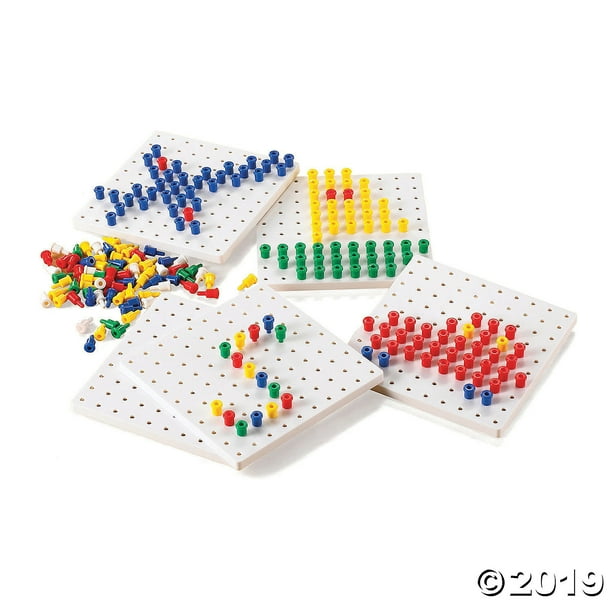 Pegs and Peg Board Set, 5 Boards, 1000 Pegs