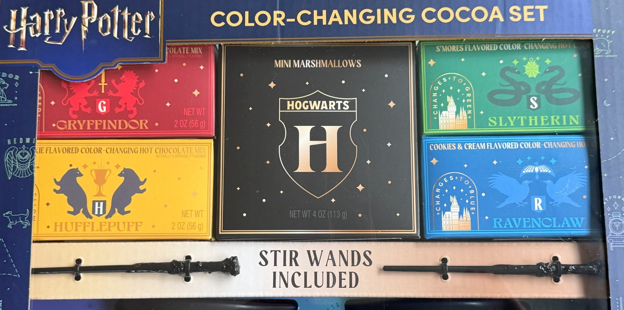 Harry Potter Color Changing Hot Cocoa Holiday Gift Set, 8 Colors with Mini Marshmallows - Hogwarts 2026