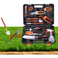 thumbnail image 5 of Juego de herramientas de jardín - 13 piezas de herramientas de jardinería con mango ergonómico resistente con estuche de transporte, rastrillo, pala, rociador y sierra de podar, 5 of 5