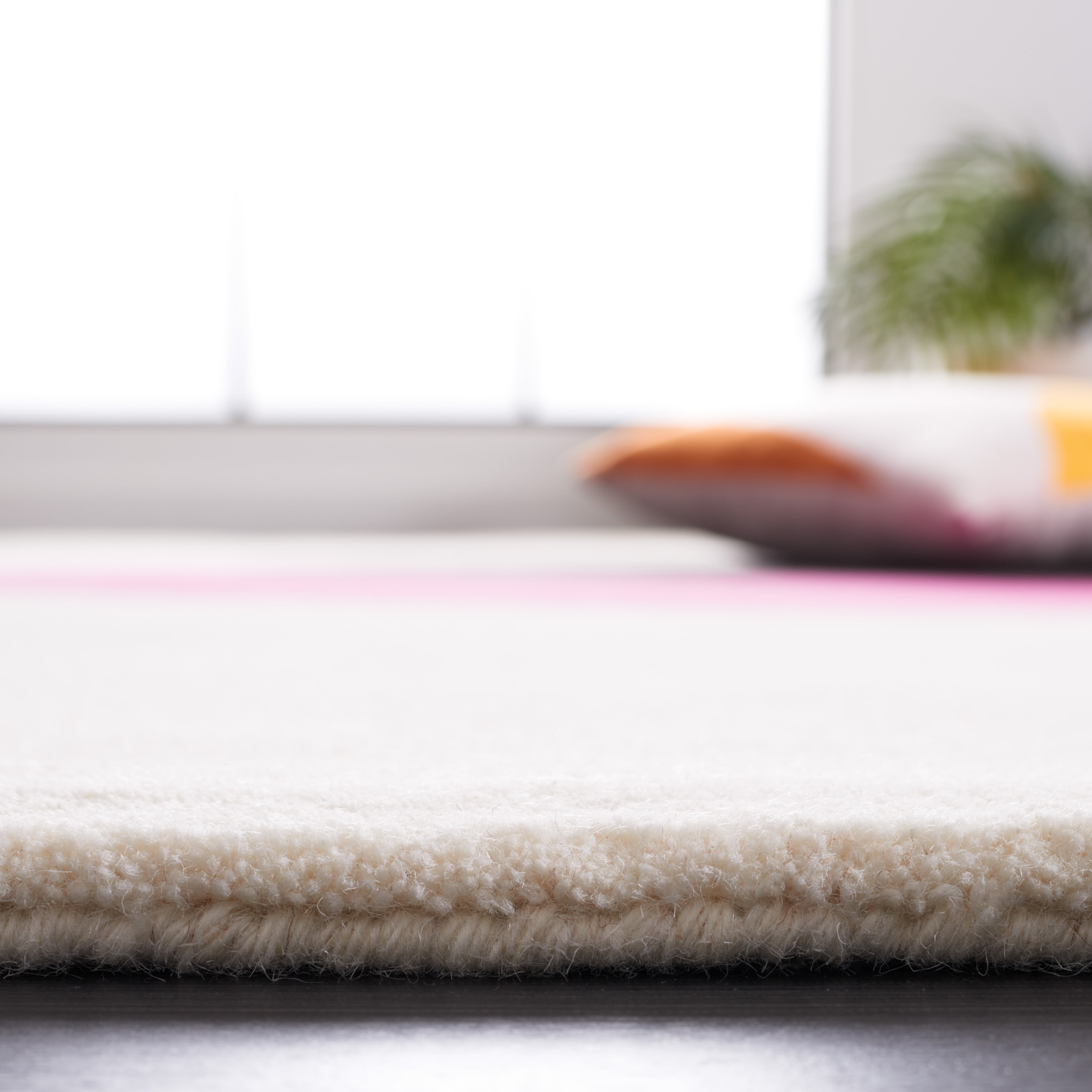 SAFAVIEH Fifth Avenue Deidra Abstract Area Rug, Ivory/Pink, 8' x 10'