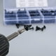 thumbnail image 4 of Juego de tornillos autorroscantes, KkvoGmle, Acero al carbono, 350 piezas, Negro, 4 of 5