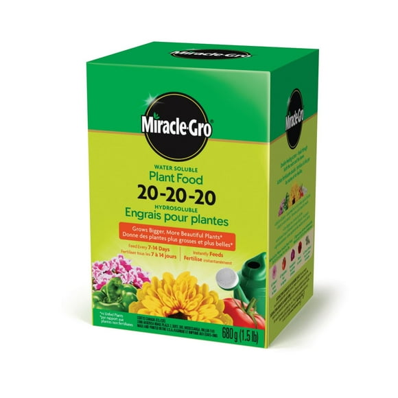 Miracle-Gro® Water Soluble Plant Food 20-20-20 680 g