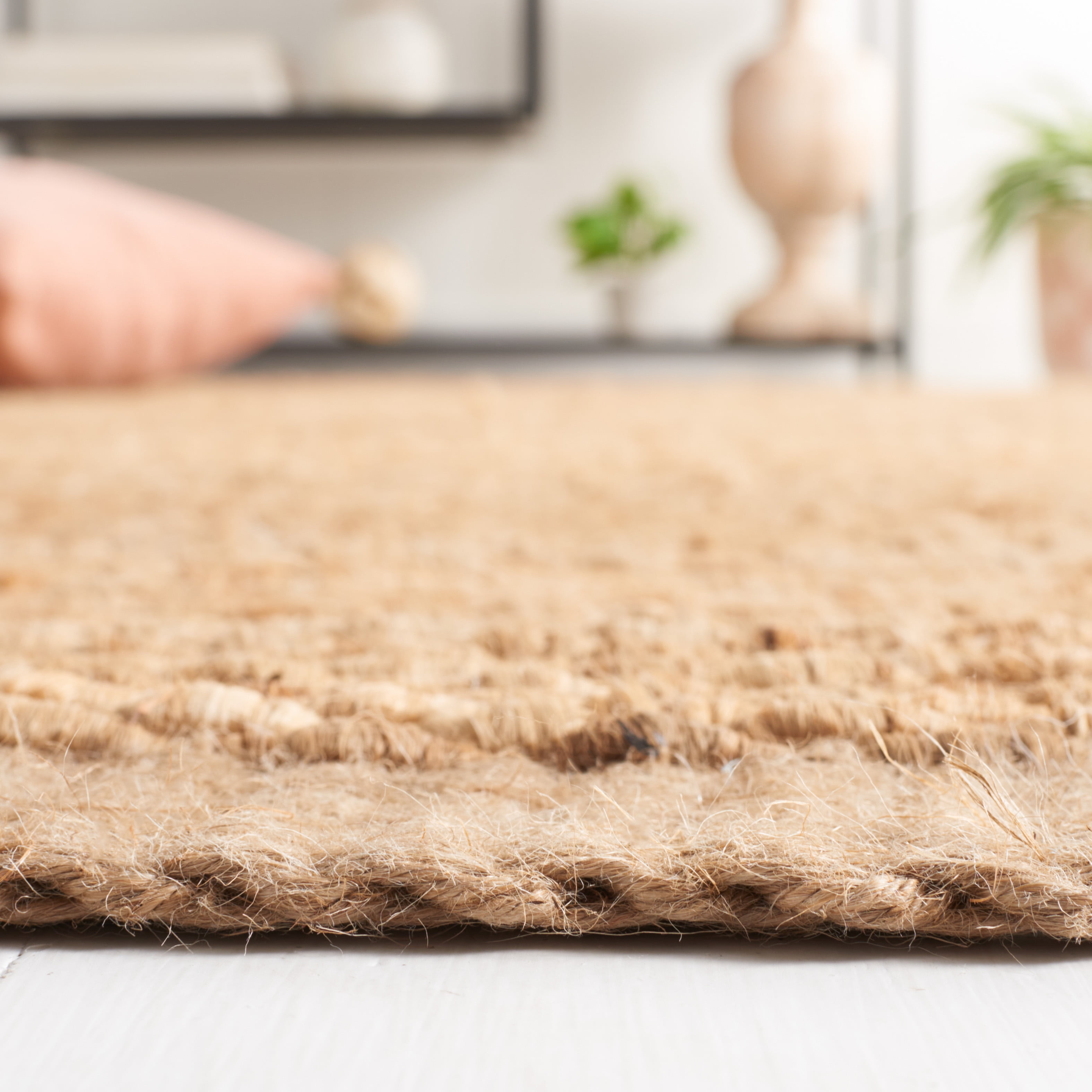 SAFAVIEH Natural Fiber Bryon Braided Jute Area Rug, Natural, 6' x 9'