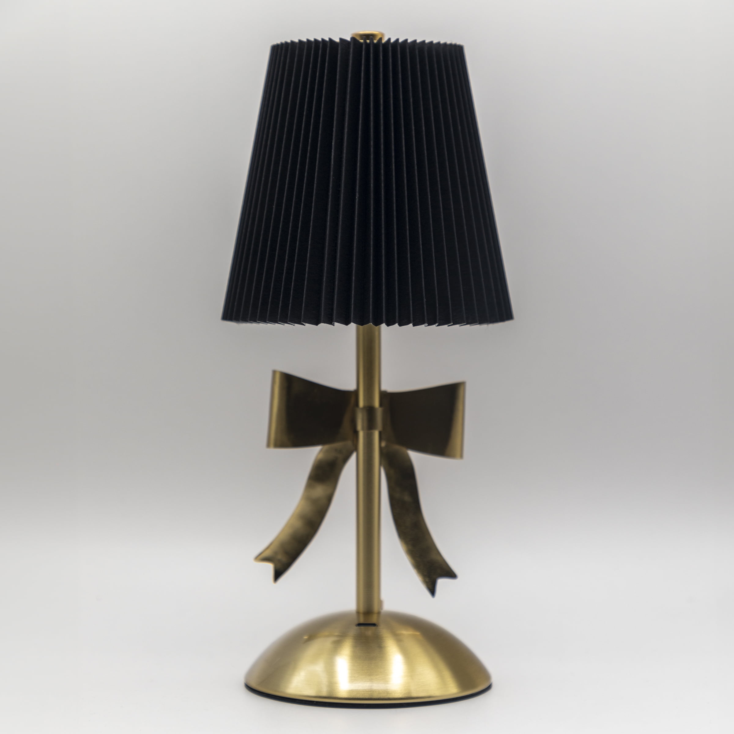 OneDesign Home Portable and Rechargeable Touch Lamp with Black Fabric Pleated Shade and Brushed Brass Bow Detail:(Includes LED Light Bulb)