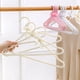 thumbnail image 2 of Percha de perlas sin costuras para pantalones, pinza para tienda de ropa, perchero para colgar ropa, perchero para pantalones con perlas, perchero para colgar pantalones, faldas, productos para, 2 of 5