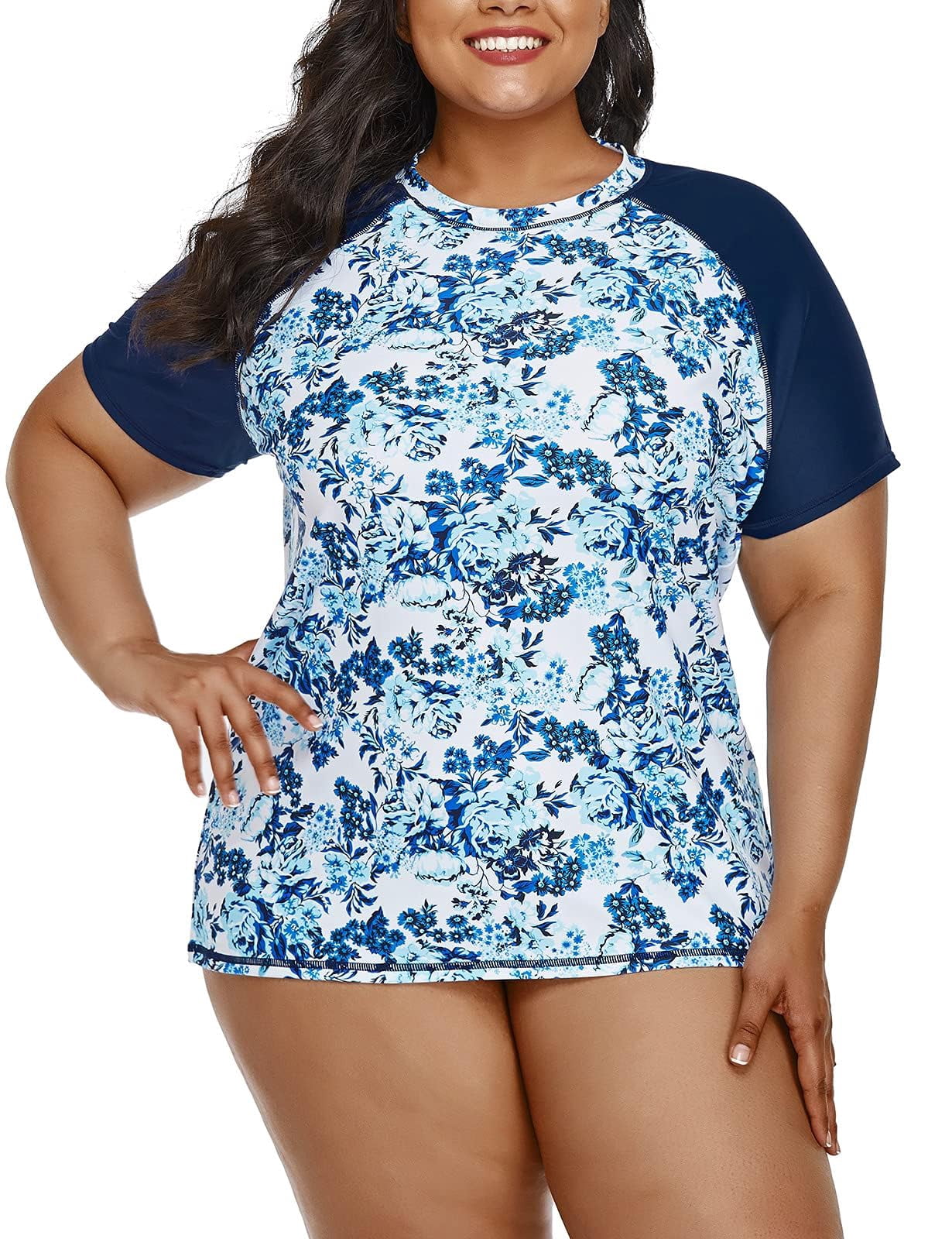 Inno Women's Plus Size Rash Guard Swim Shirt Short Sleeves UPF 50+ Swimwear  Workout Top, Blue Floral, 2X - Walmart.ca