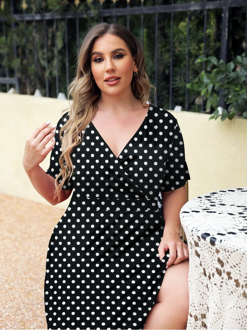 VERABENDI Women's Plus Size Dresses Short Sleeve Knee Length Casual Sexy V-Neck Dress with Pockets, L-4X