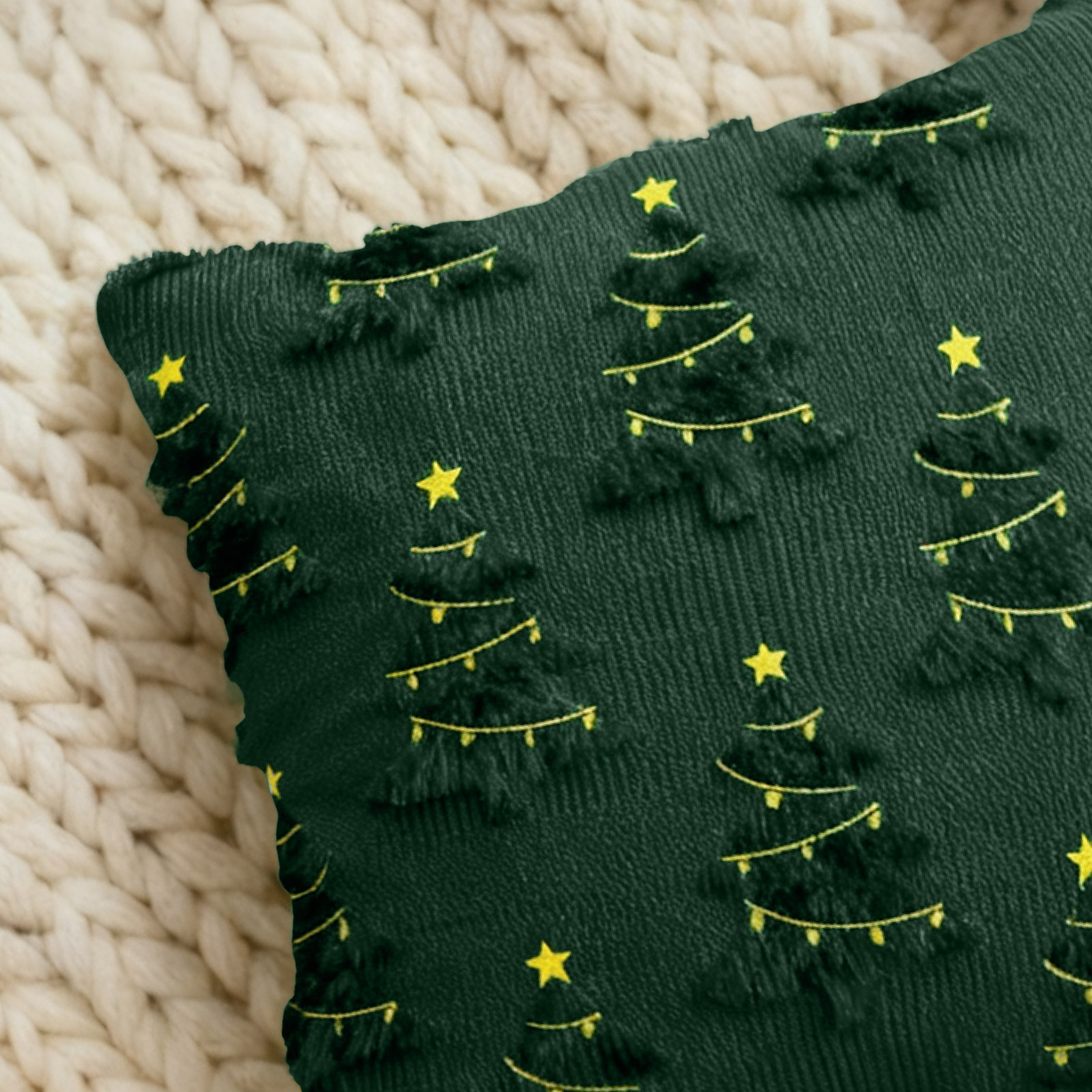Sanmadrola Christmas Pillow Covers Soft Fluffy Pillowcases for Home Decor Winter Holiday Cushion Cases for Sofa Couch Bedroom Living Room Xmas Decoration 18x18 Green Christmas Tree
