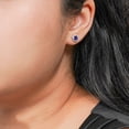 thumbnail image 5 of Aros con Halo de Piedra Natal de Junio y Alejandrita de Corte Redondo de 1,25 Quilates en Oro Blanco de 18 K sobre Plata JeenMata, 5 of 5
