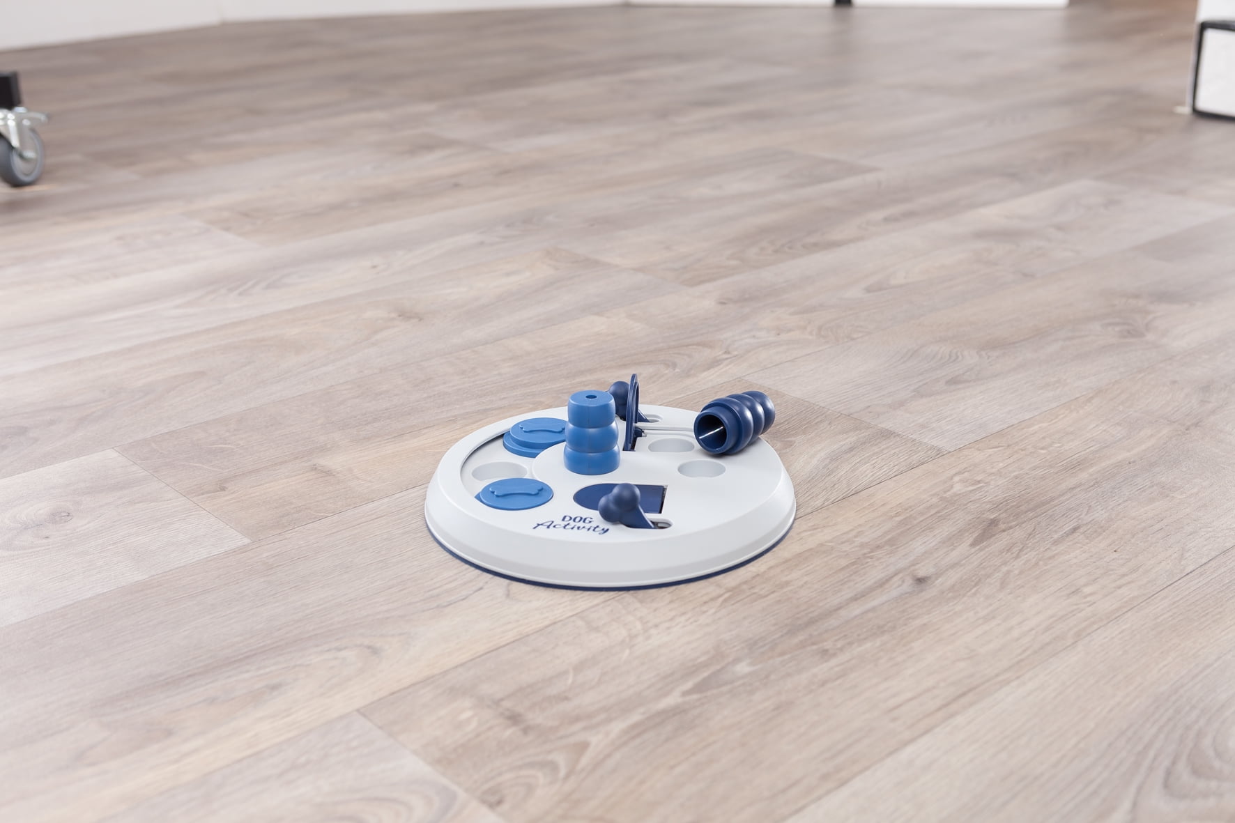 trixie pet products flip board
