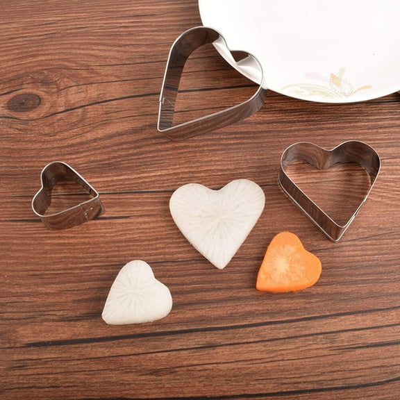 OUNONA Heart Shape Cookie Cutter Made of Stainless Steel for Decoration Easy to Use and Clean 3pcs Silver
