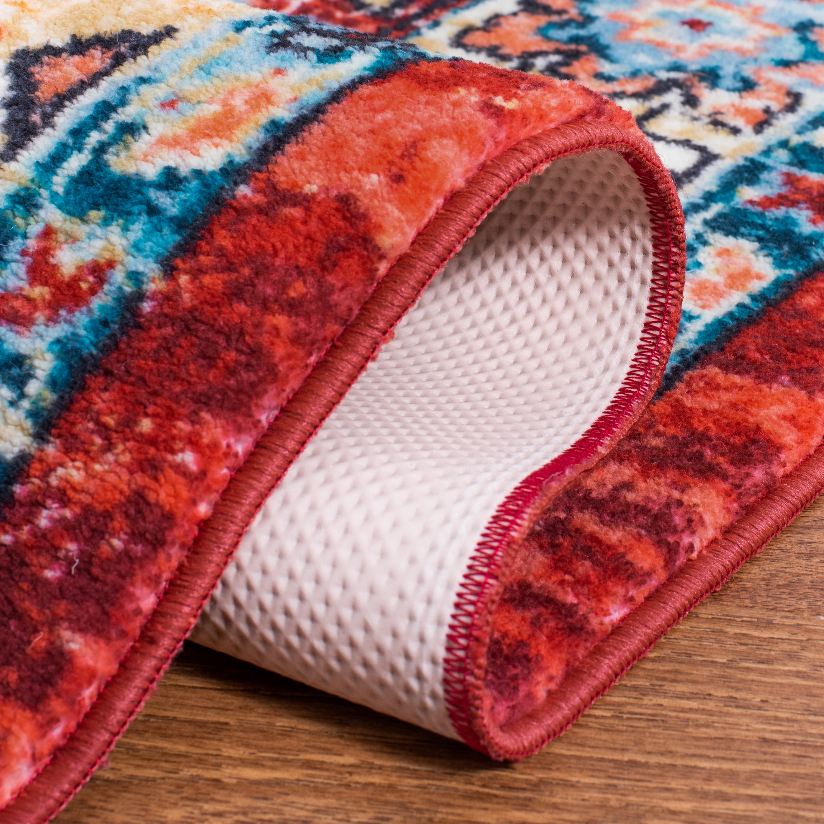 SAFAVIEH Riviera Jacob Oriental Polyester Machine Washable Area Rug, Red/Blue, 4'5" x 6'
